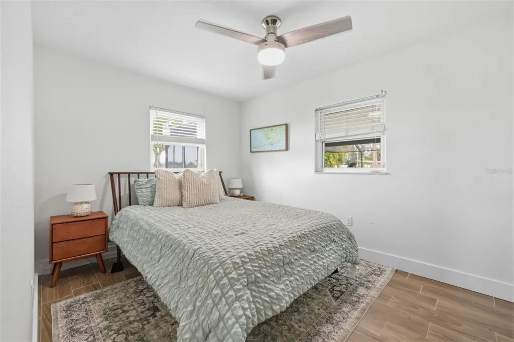 9910 Peninsular Drive Gibsonton FL 33534