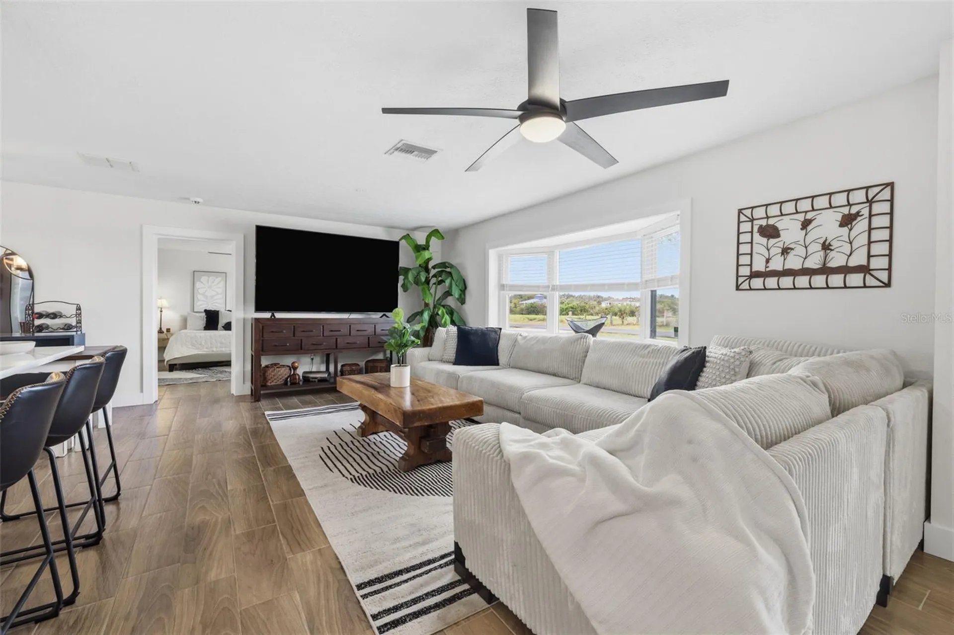 9910 Peninsular Drive Gibsonton FL 33534