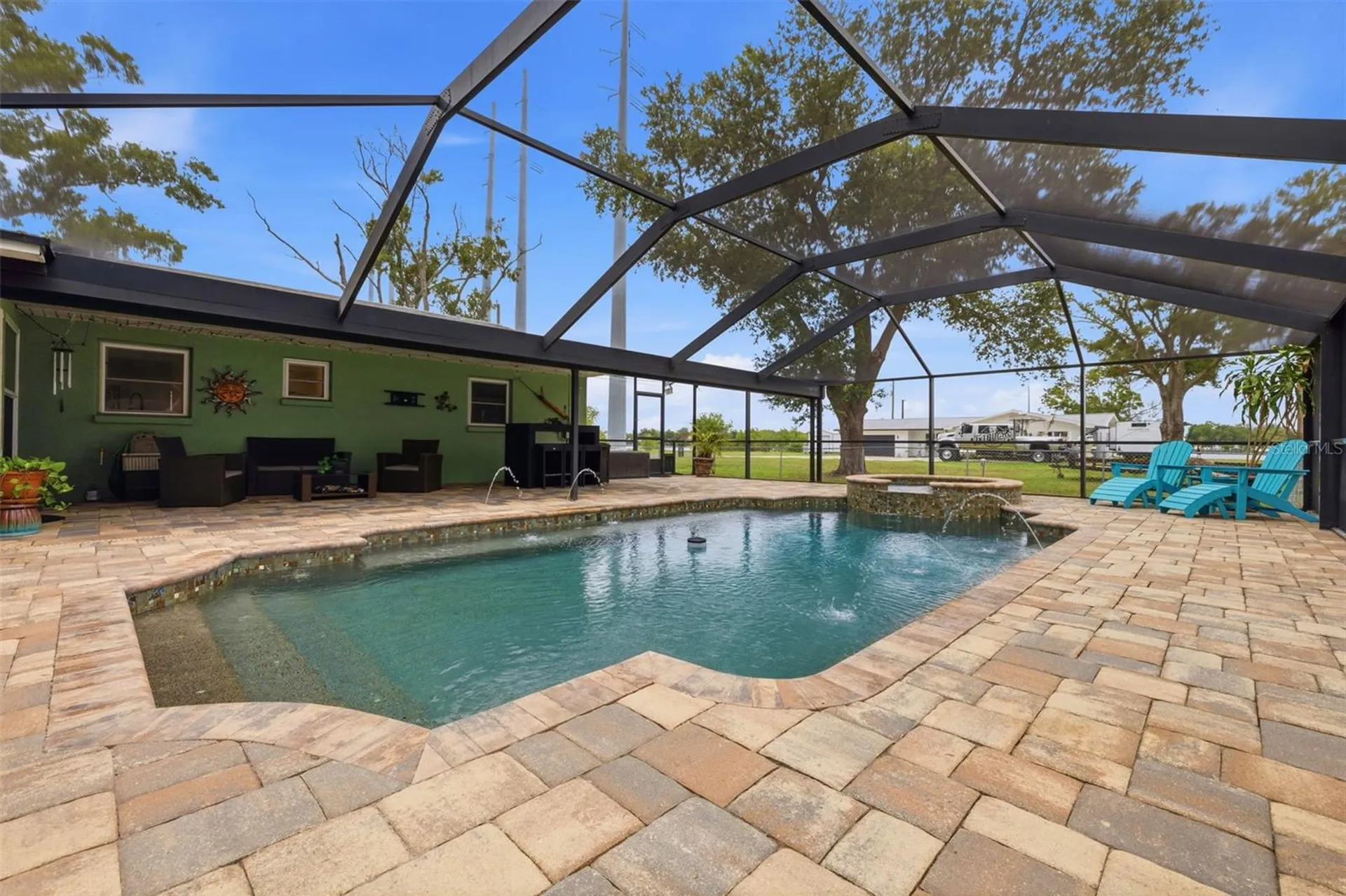 9910 Peninsular Drive Gibsonton FL 33534