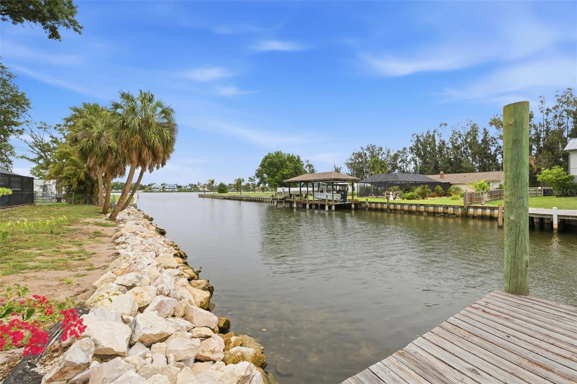 9910 Peninsular Drive Gibsonton FL 33534