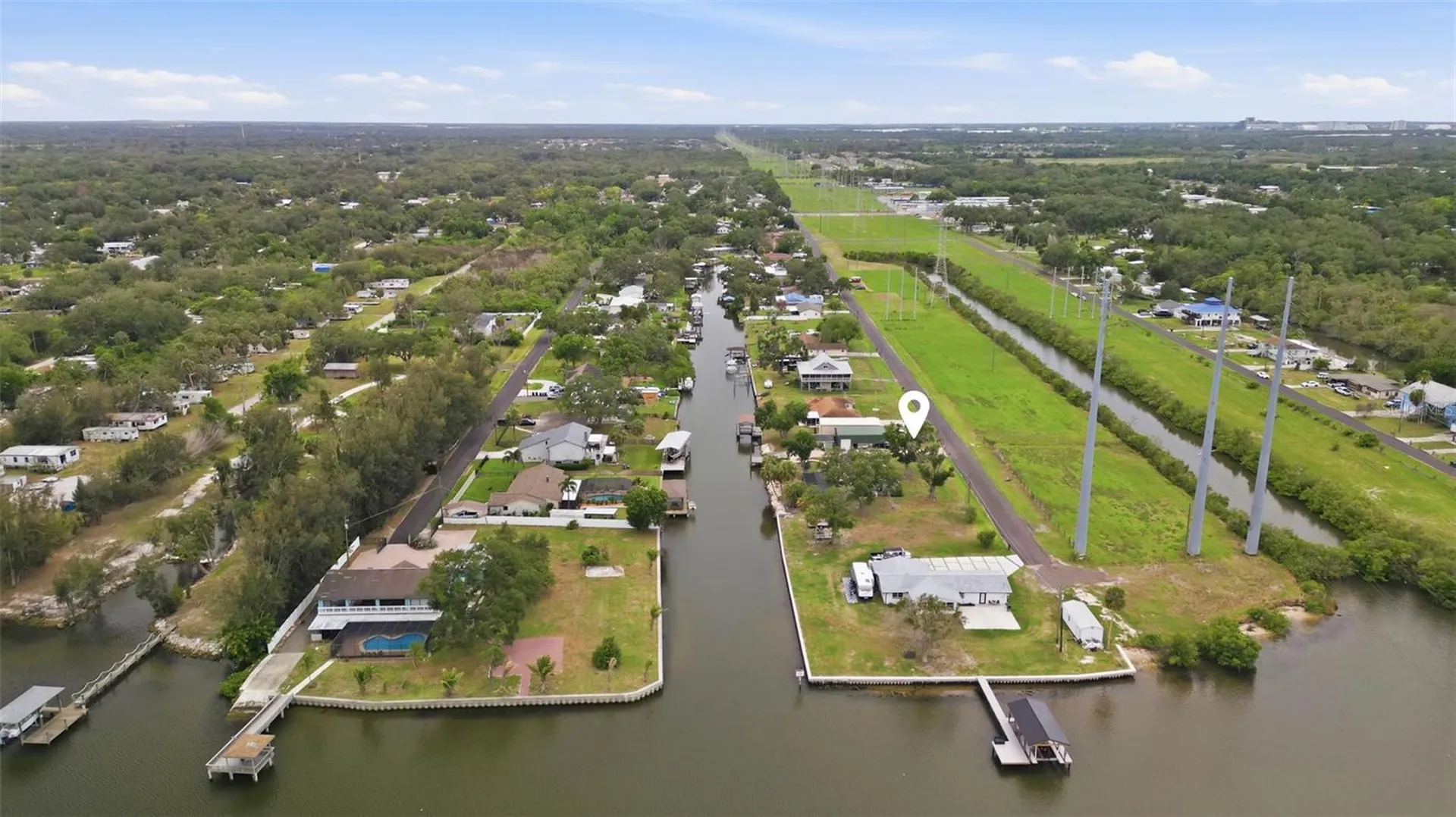 9910 Peninsular Drive Gibsonton FL 33534