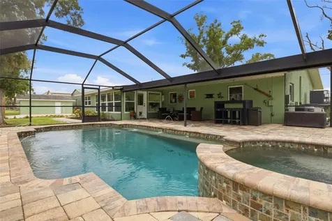9910 Peninsular Drive Gibsonton FL 33534