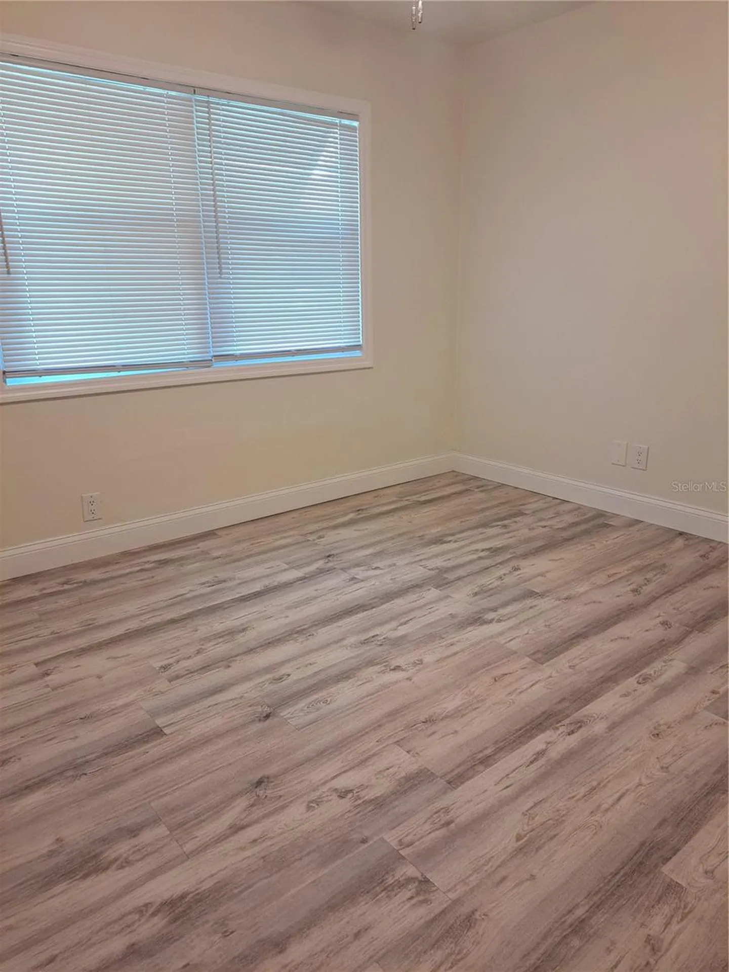 37 Cooper Lane Palm Coast FL 32137