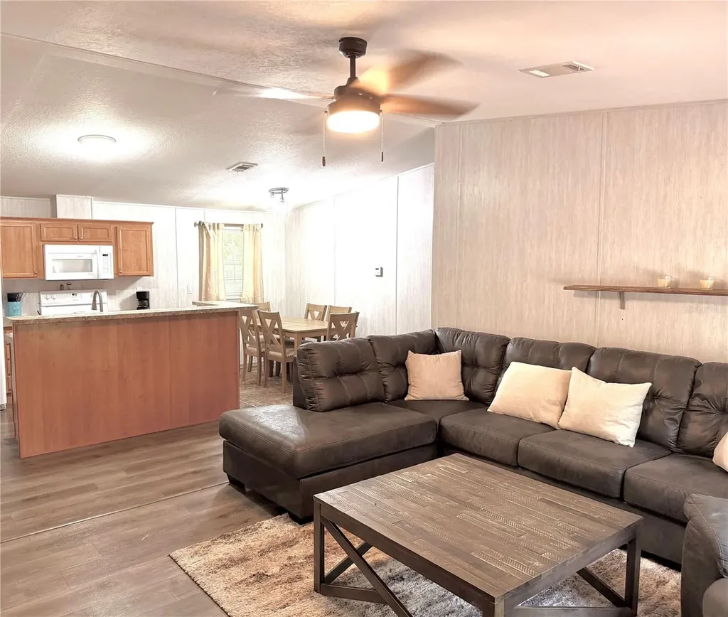 5331 SE 122 Avenue Morriston FL 32668