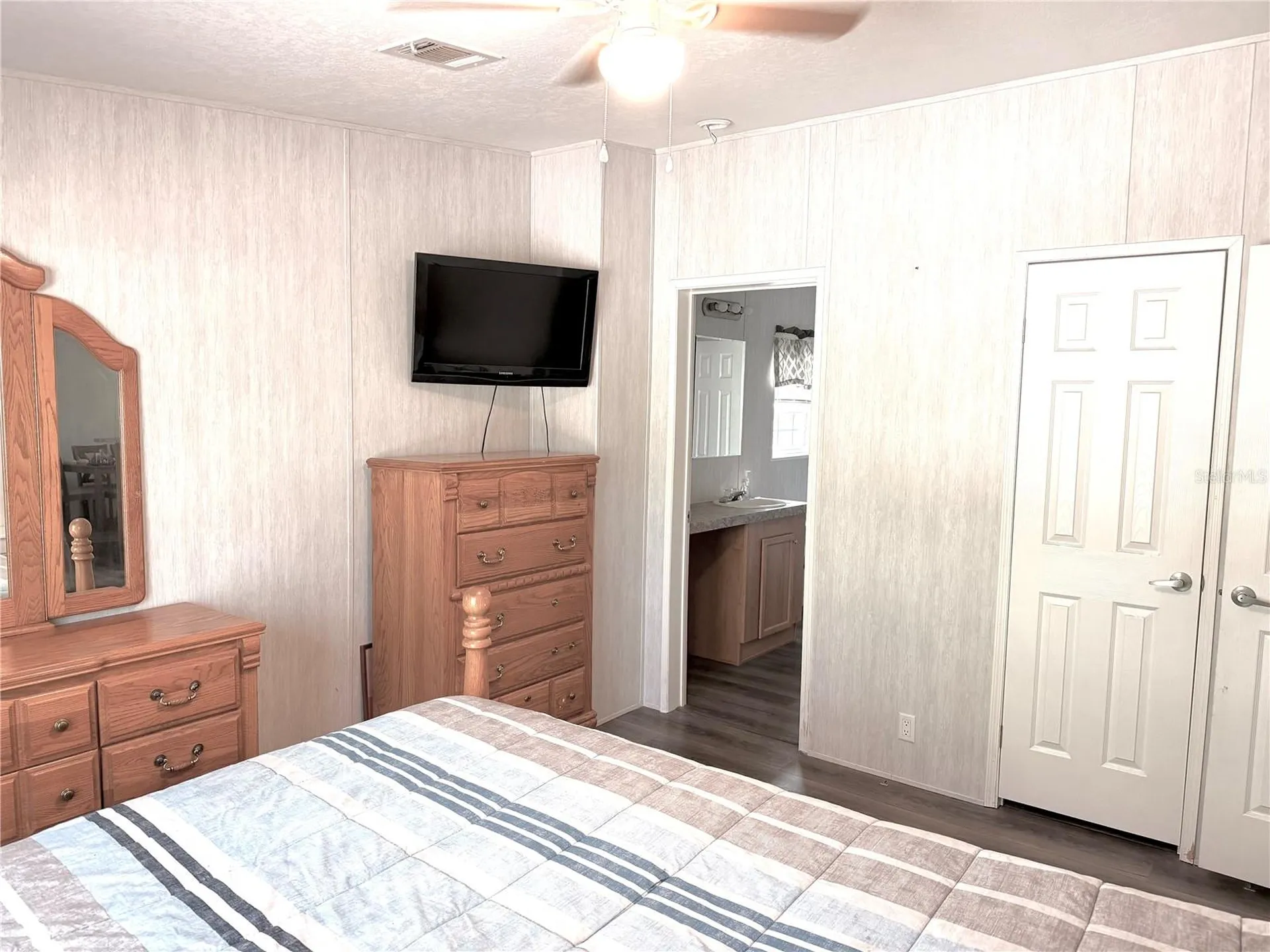 5331 SE 122 Avenue Morriston FL 32668
