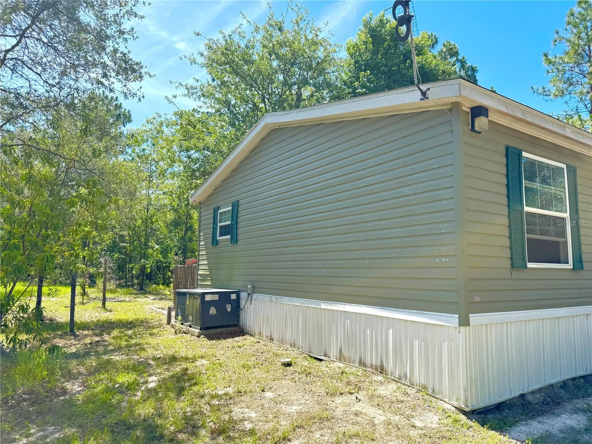 5331 SE 122 Avenue Morriston FL 32668