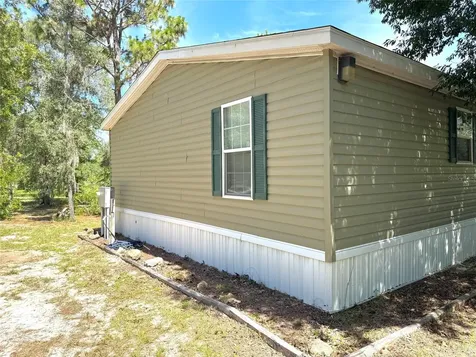 5331 SE 122 Avenue Morriston FL 32668