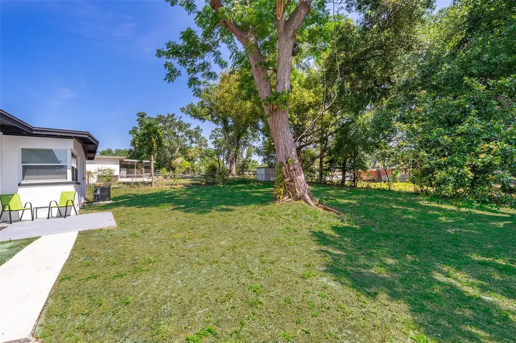 5815 Wolf Road Orlando FL 32808