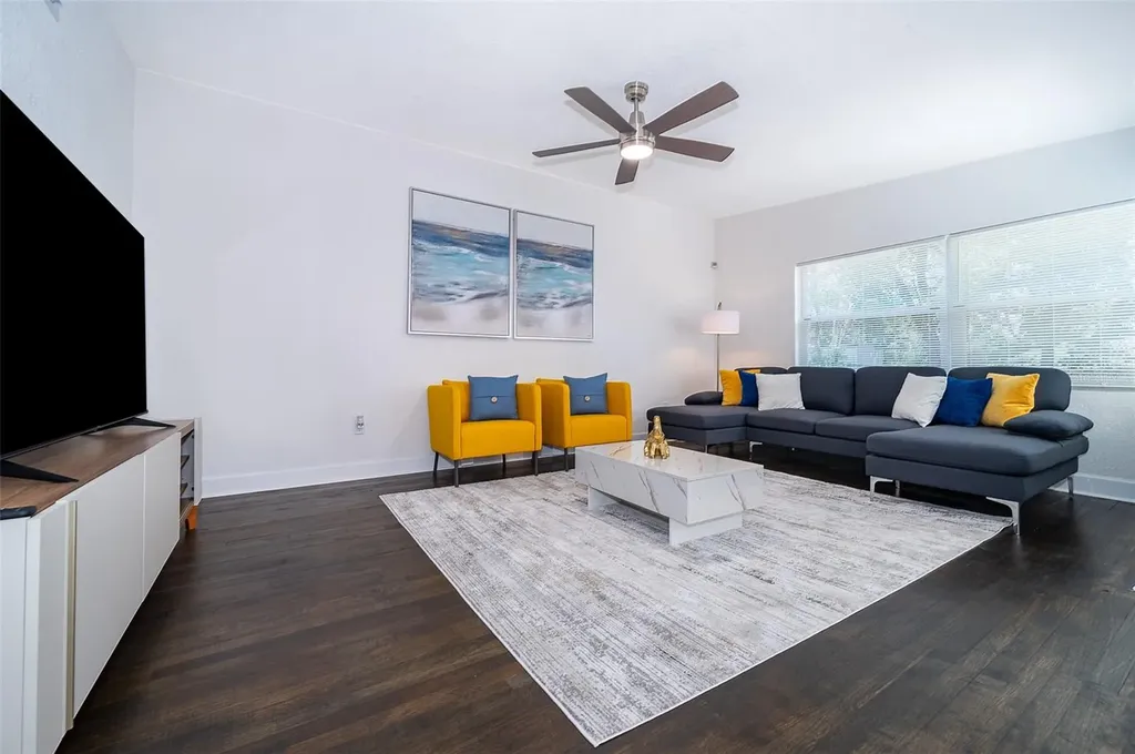 5815 Wolf Road Orlando FL 32808