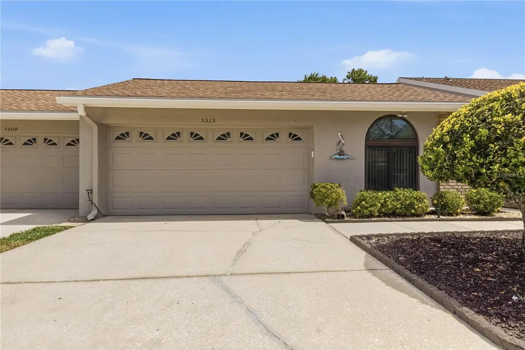5515 Salem Square Drive S Palm Harbor FL 34685