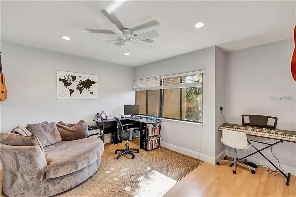 5818 Windhover Drive Orlando FL 32819