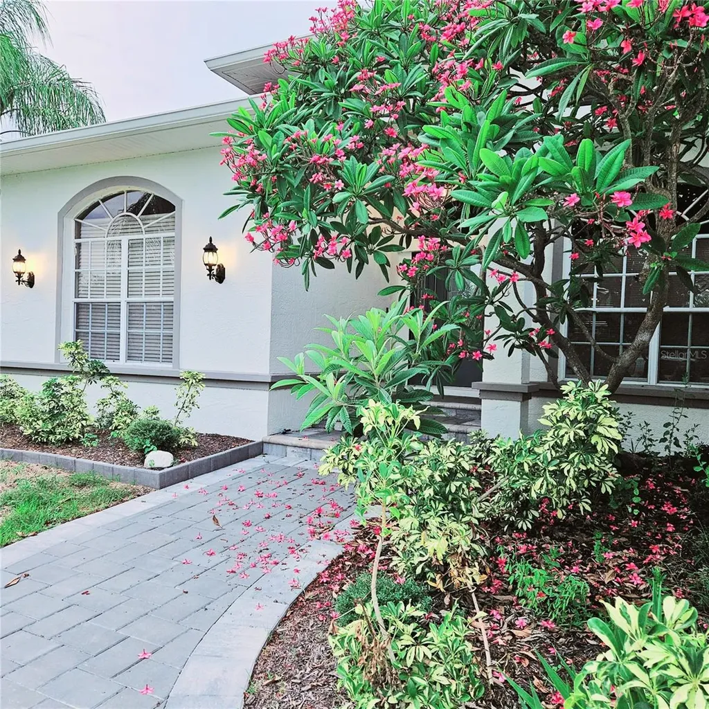 1415 Beach Club Lane Apollo Beach FL 33572