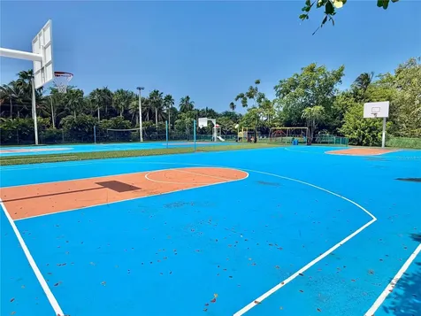 955 Calle Gaviota Rio Grande PR 00745