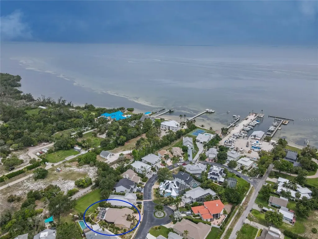 2408 89th Street NW Bradenton FL 34209