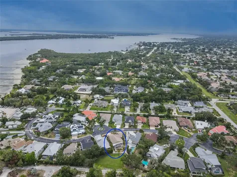 2408 89th Street NW Bradenton FL 34209