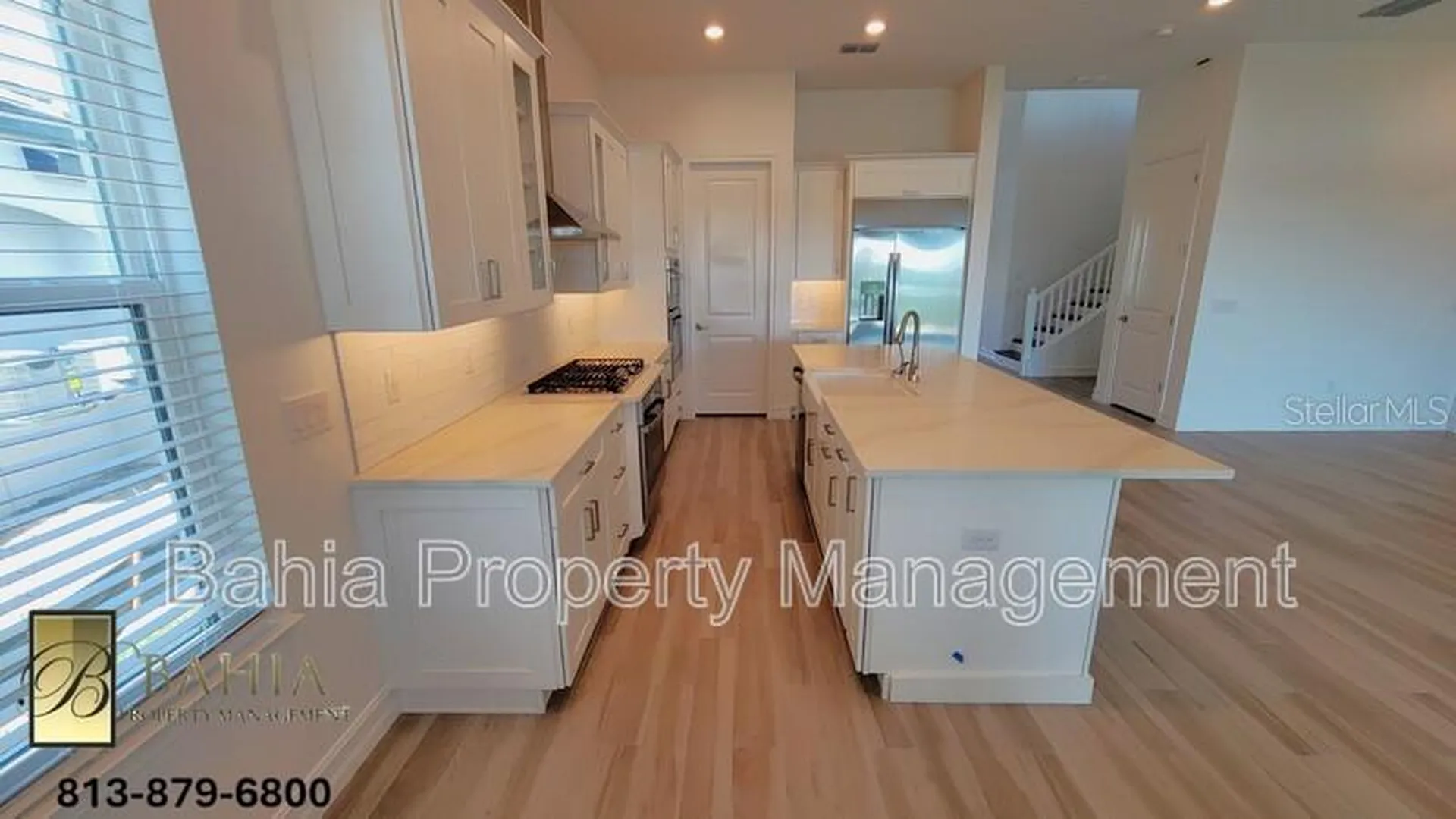 1074 Seagrape Drive Ruskin FL 33570