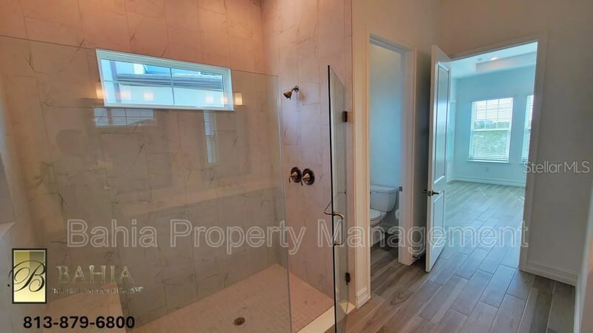 1074 Seagrape Drive Ruskin FL 33570