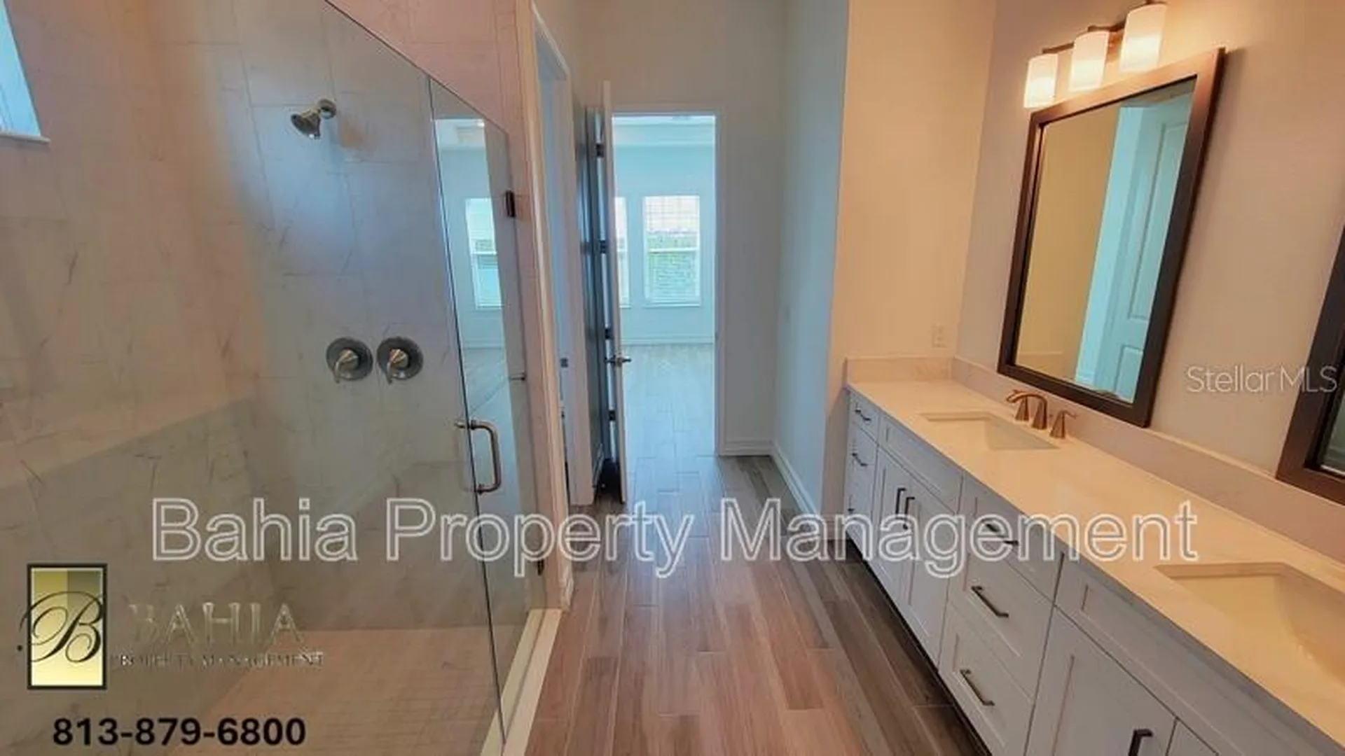 1074 Seagrape Drive Ruskin FL 33570