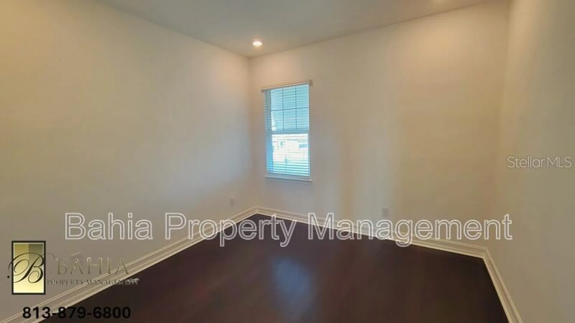 1074 Seagrape Drive Ruskin FL 33570