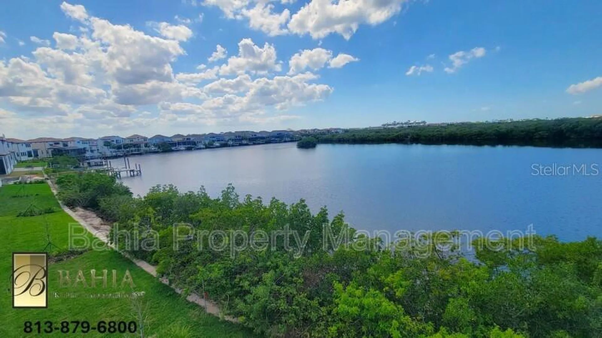 1074 Seagrape Drive Ruskin FL 33570