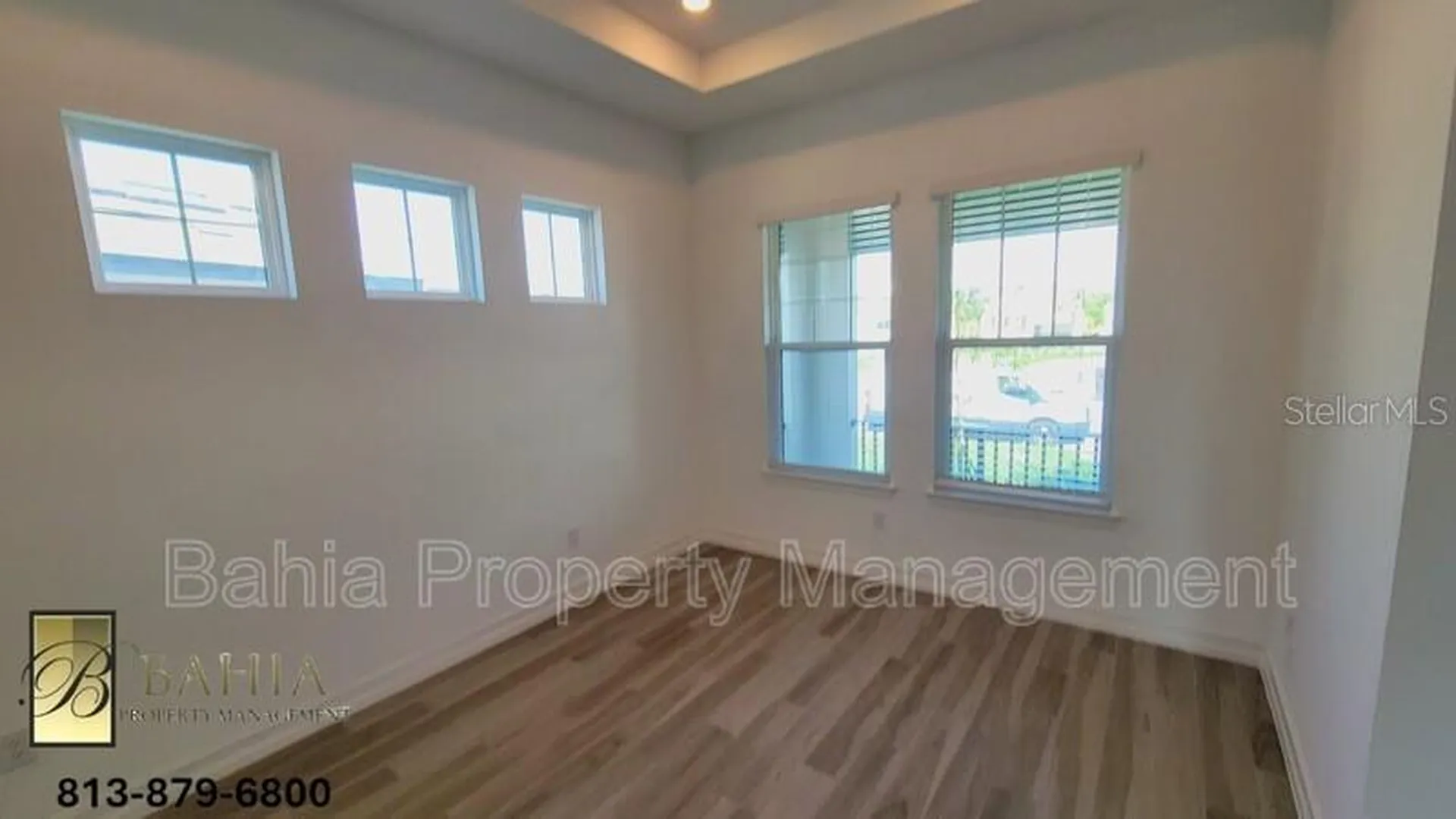1074 Seagrape Drive Ruskin FL 33570