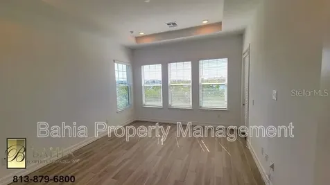 1074 Seagrape Drive Ruskin FL 33570