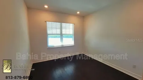 1074 Seagrape Drive Ruskin FL 33570