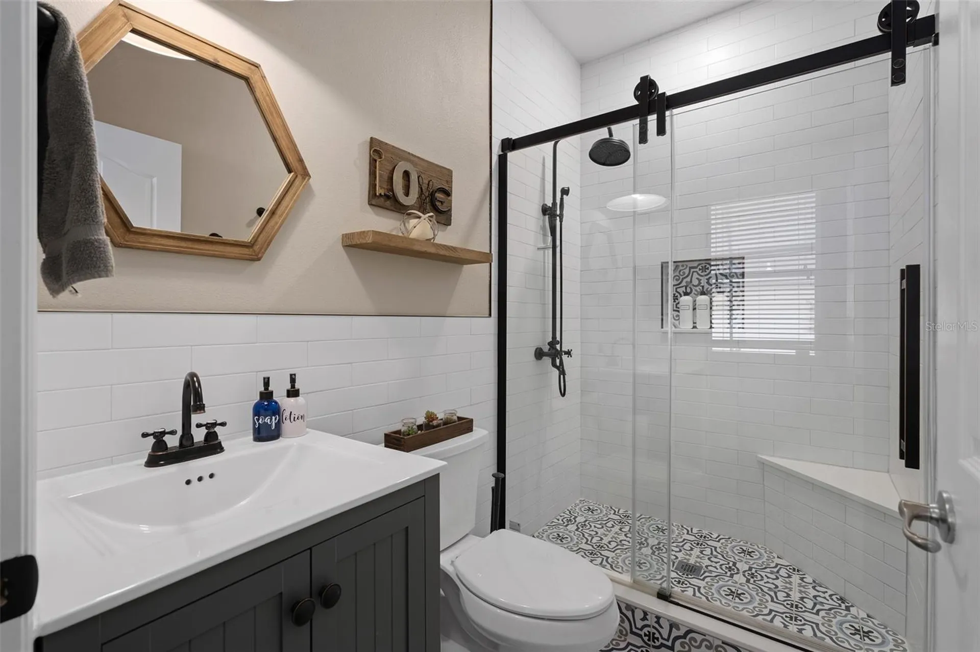 2438 Wild Tamarind Boulevard Orlando FL 32828