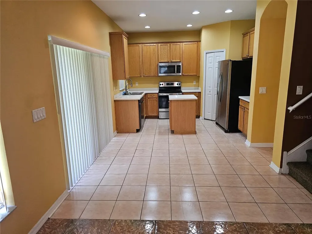 1147 Emerald Hill Way Valrico FL 33594