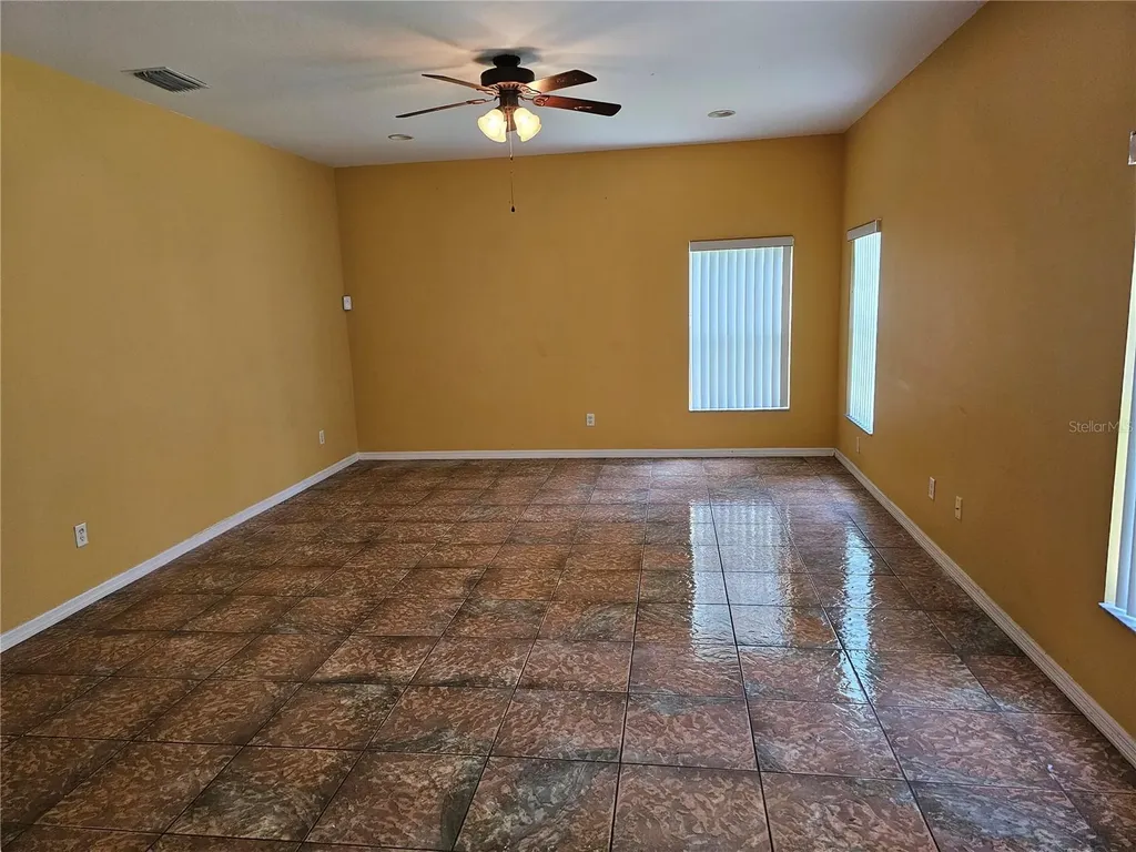 1147 Emerald Hill Way Valrico FL 33594