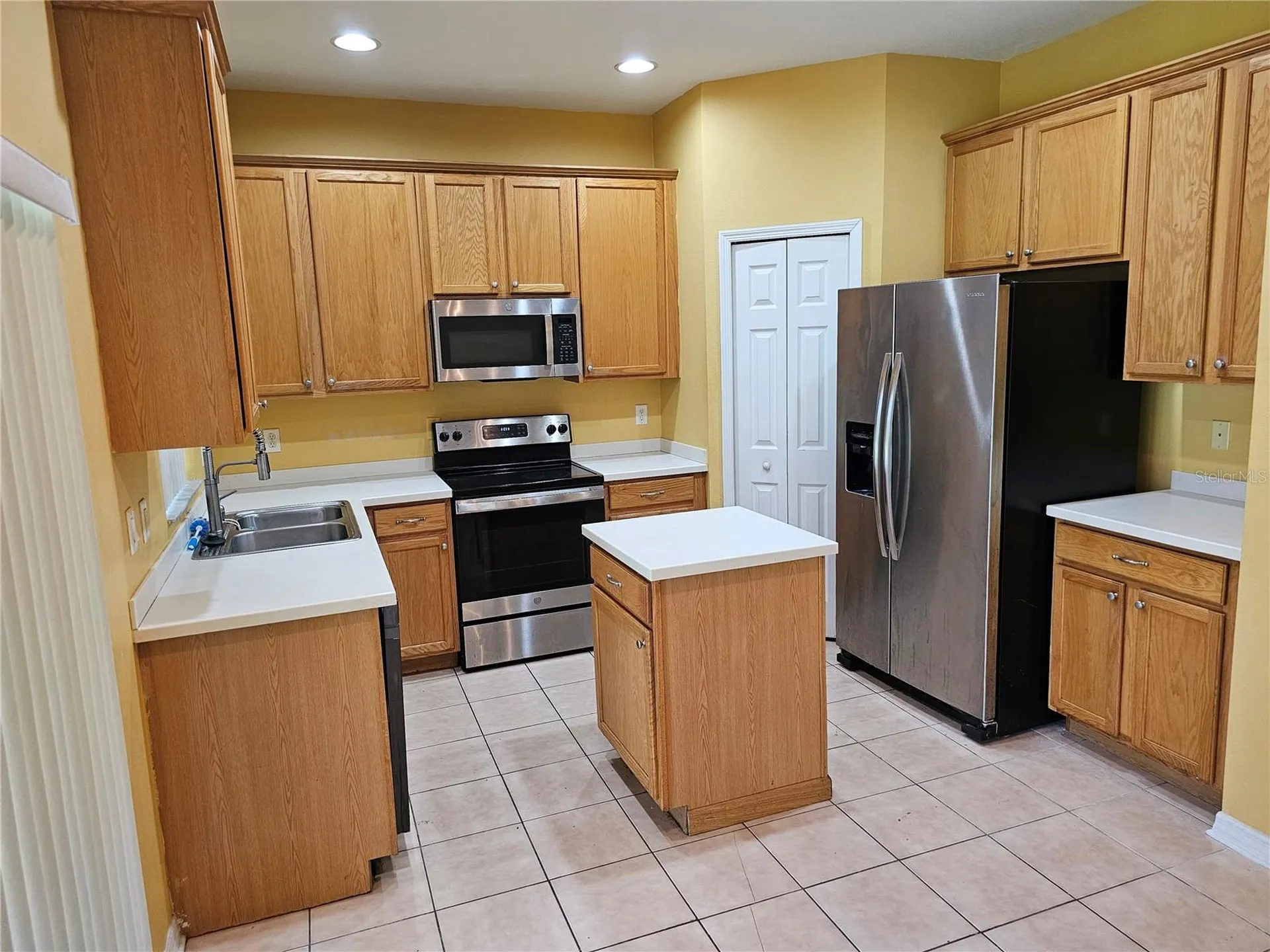 1147 Emerald Hill Way Valrico FL 33594