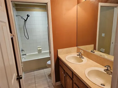 1147 Emerald Hill Way Valrico FL 33594
