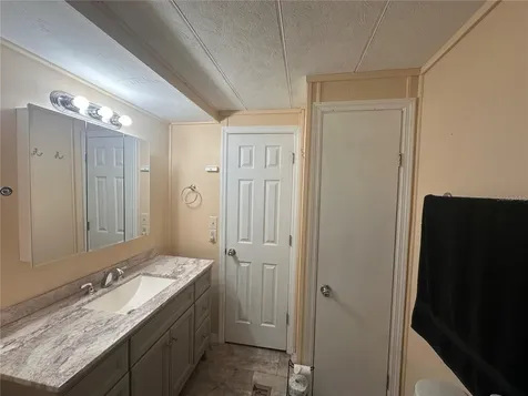 7388 SE Swan Avenue Hobe Sound FL 33455
