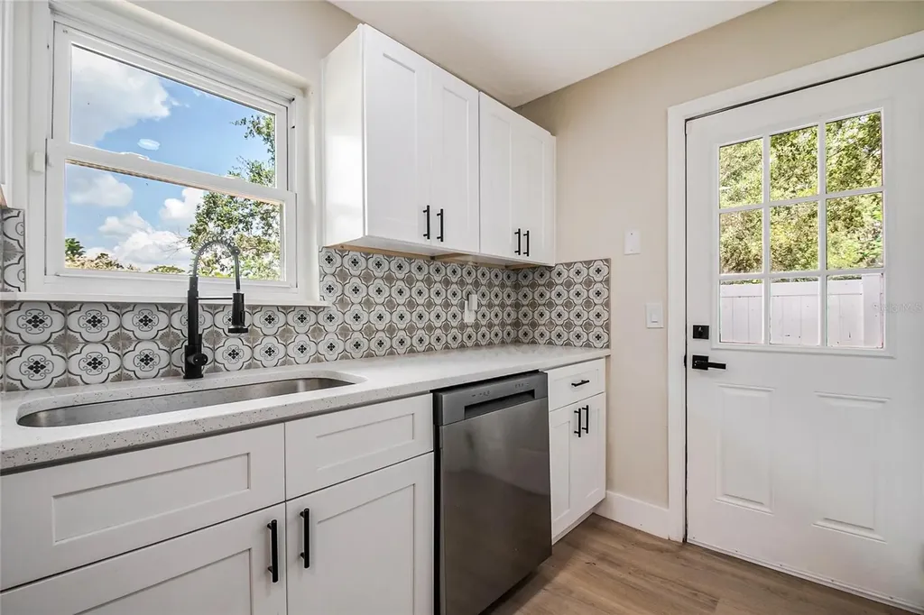 1855 Proctor Avenue Orlando FL 32817