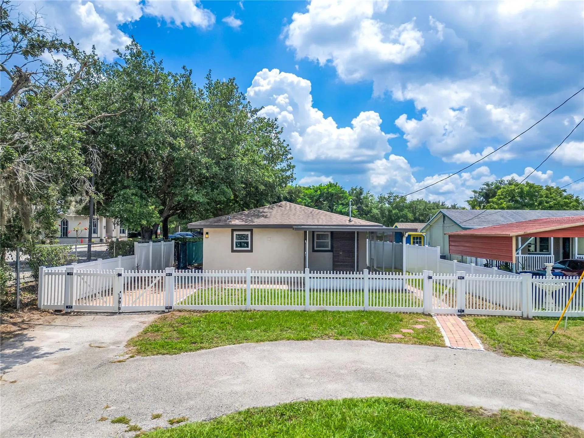 1855 Proctor Avenue Orlando FL 32817