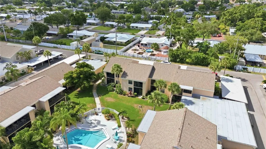 6032 7th Avenue W Bradenton FL 34209