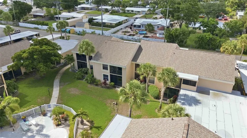 6032 7th Avenue W Bradenton FL 34209