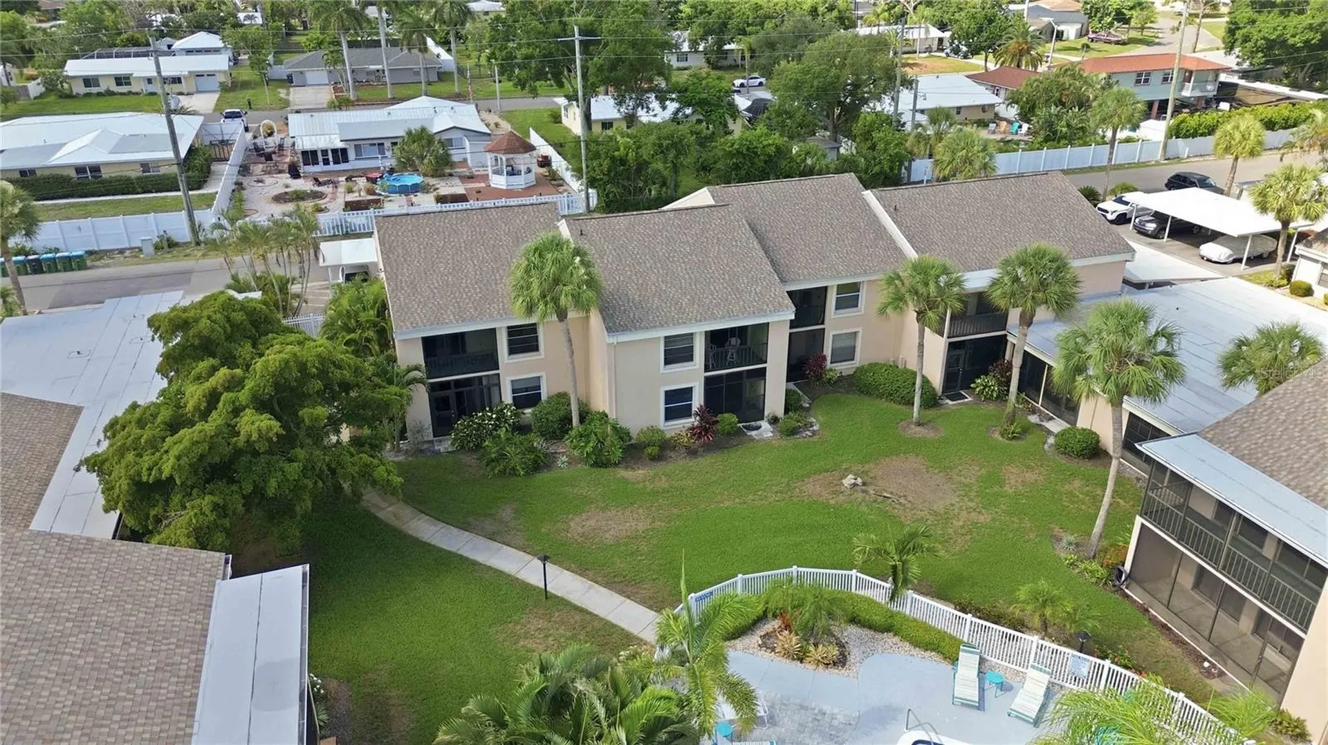 6032 7th Avenue W Bradenton FL 34209