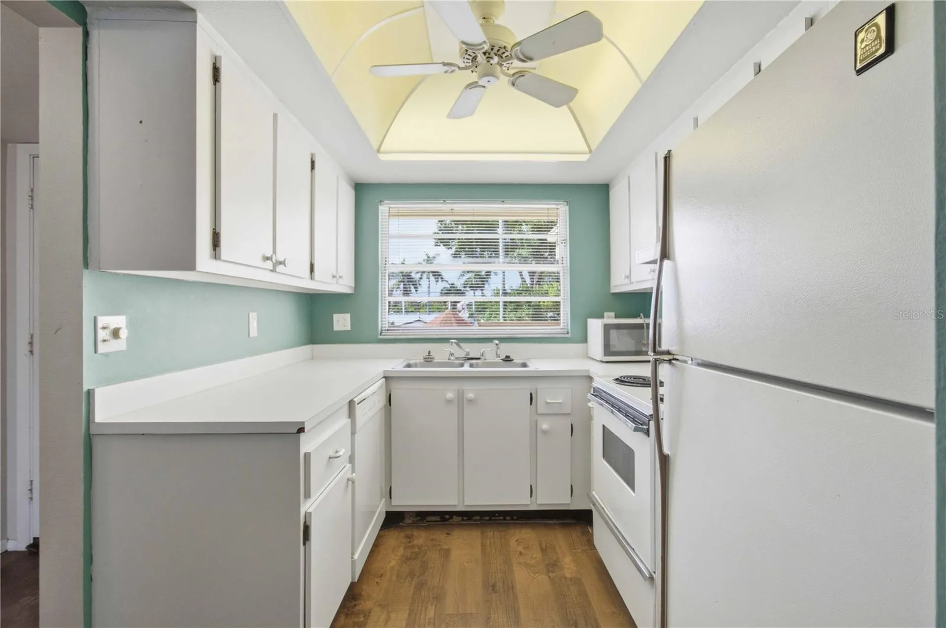 6032 7th Avenue W Bradenton FL 34209