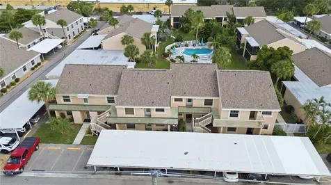 6032 7th Avenue W Bradenton FL 34209
