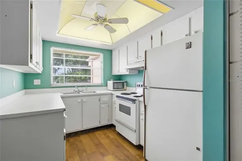 6032 7th Avenue W Bradenton FL 34209