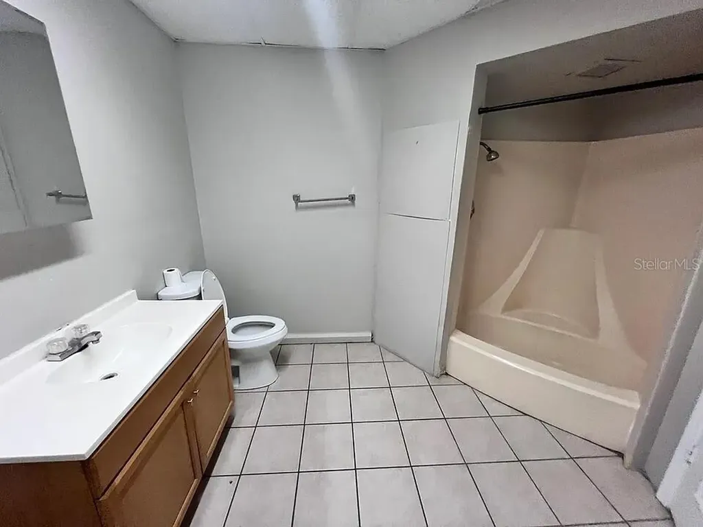 215 N Buena Vista Drive Lake Alfred FL 33850