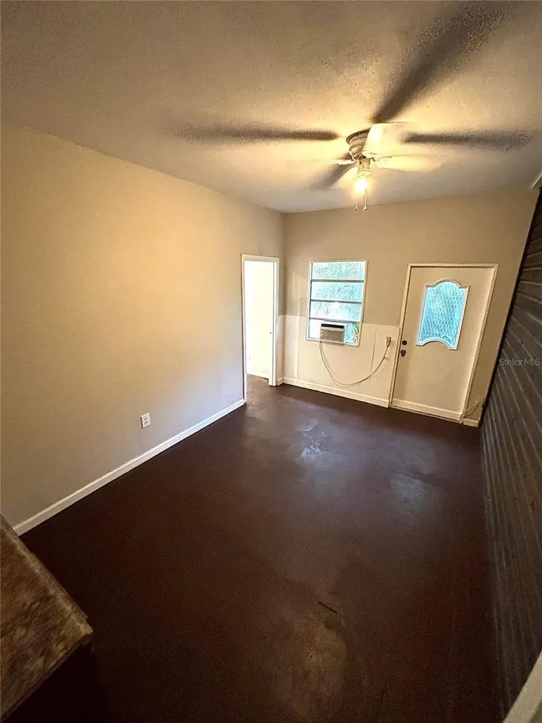 215 N Buena Vista Drive Lake Alfred FL 33850
