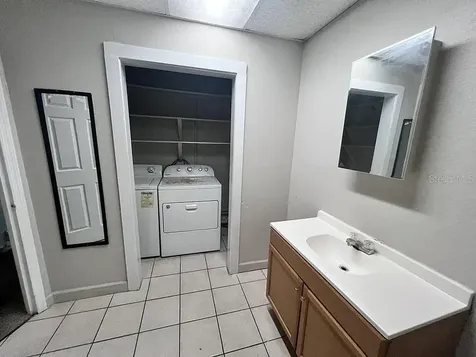 215 N Buena Vista Drive Lake Alfred FL 33850
