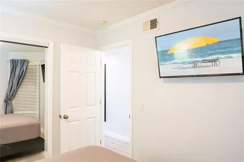2506 N Rocky Point Drive Tampa FL 33607