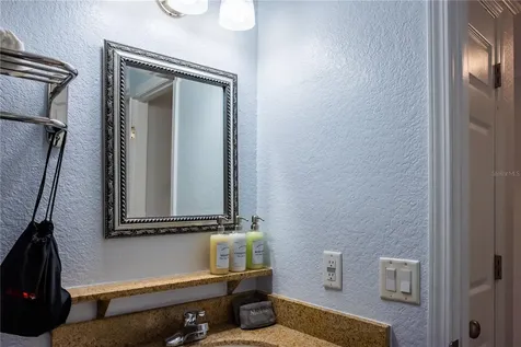 2506 N Rocky Point Drive Tampa FL 33607