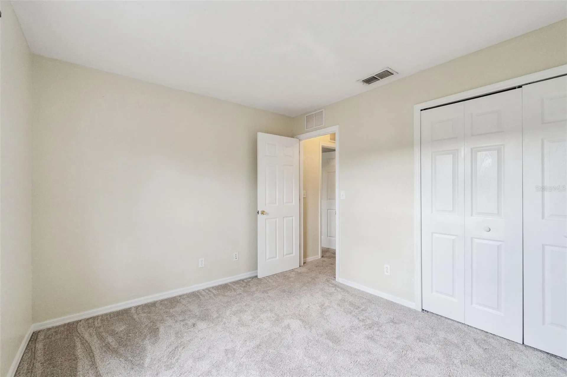 2714 Bushman Drive Kissimmee FL 34746