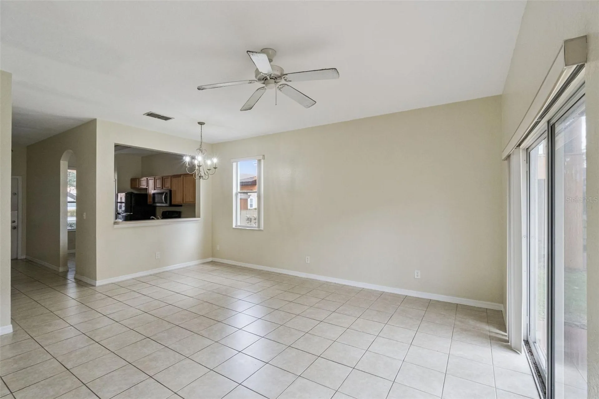 2714 Bushman Drive Kissimmee FL 34746