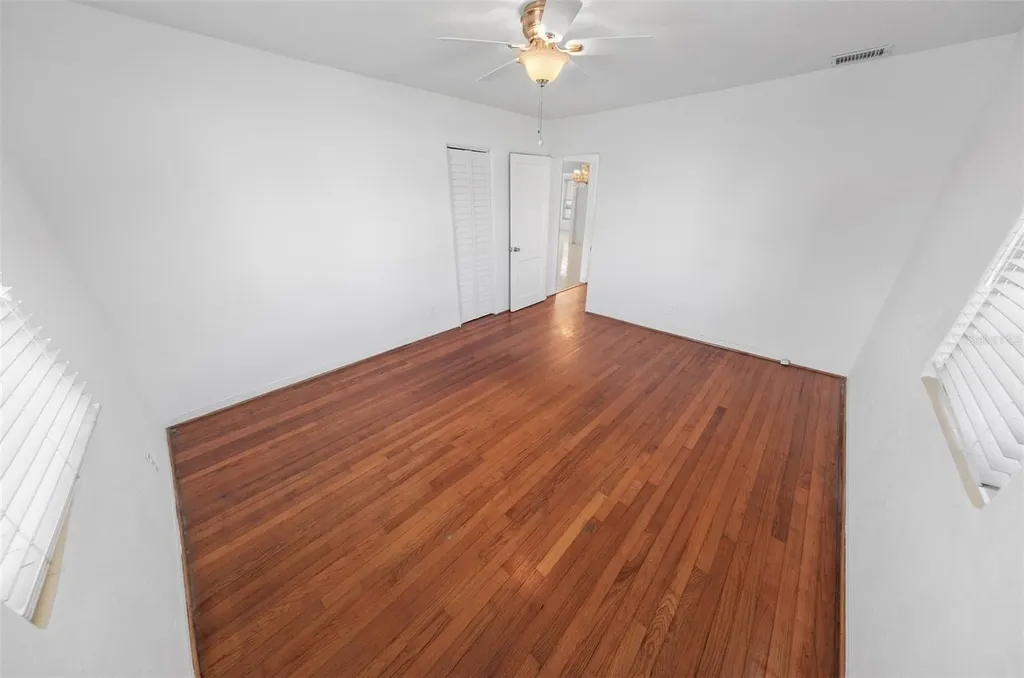402 Seaview Avenue Daytona Beach FL 32118