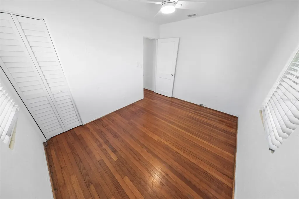 402 Seaview Avenue Daytona Beach FL 32118